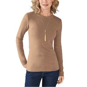 Long sleeved Crewneck Knit Sweater